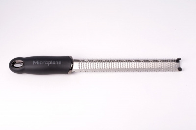 46020 Терка для цедры и сыра Microplane, цвет: черный